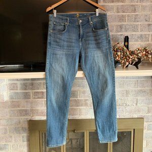 7 'the relaxed skinny' Jean